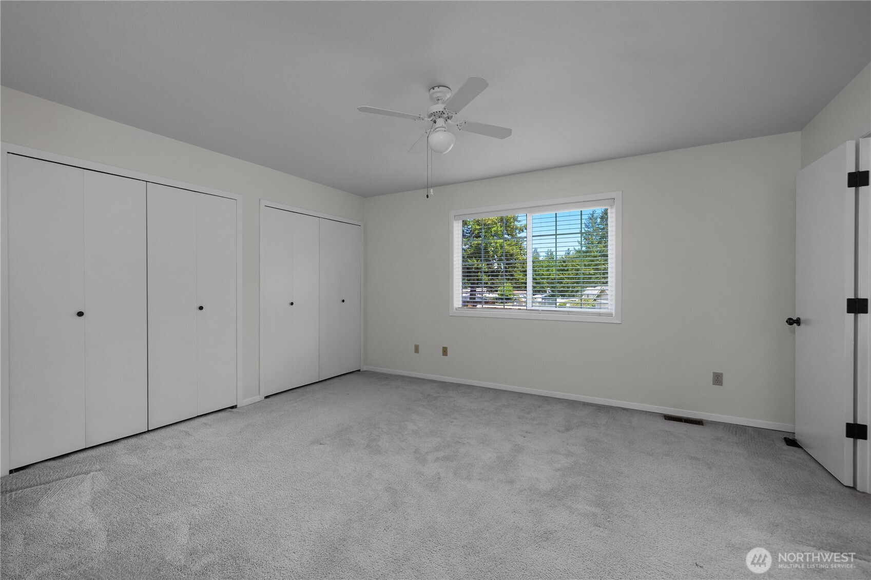 20711 1st Avenue Property Photo 22