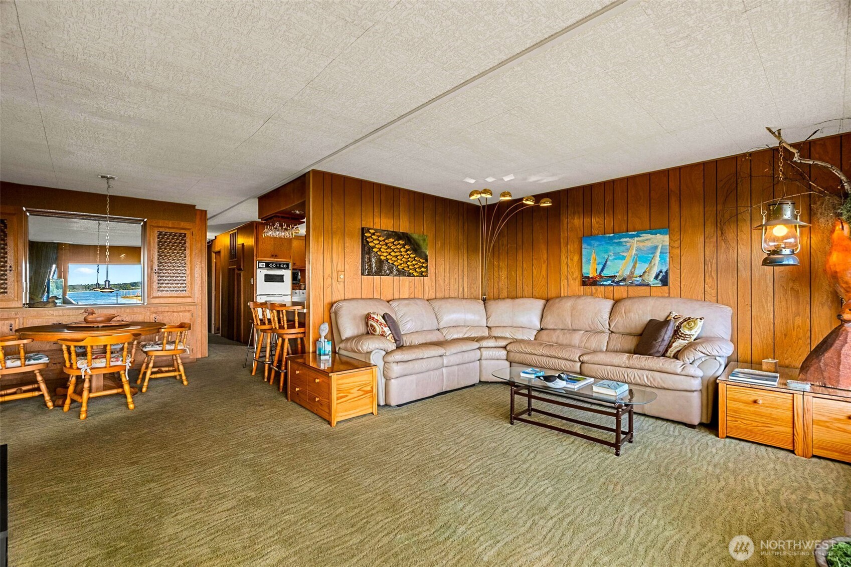 4736 Cooper Point Road Property Photo 14