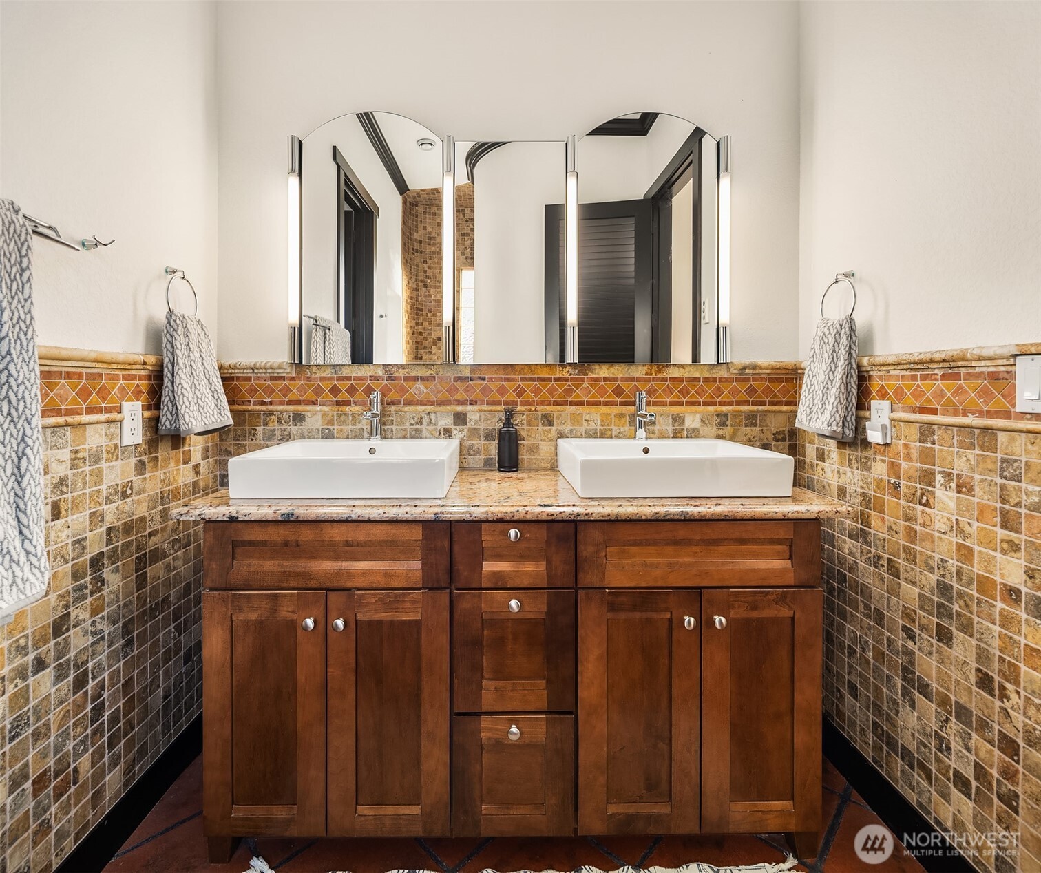 27 Ridge Road Property Photo 18