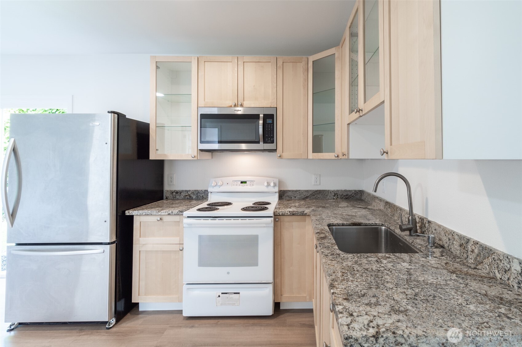 20915 80th Place Property Photo 28