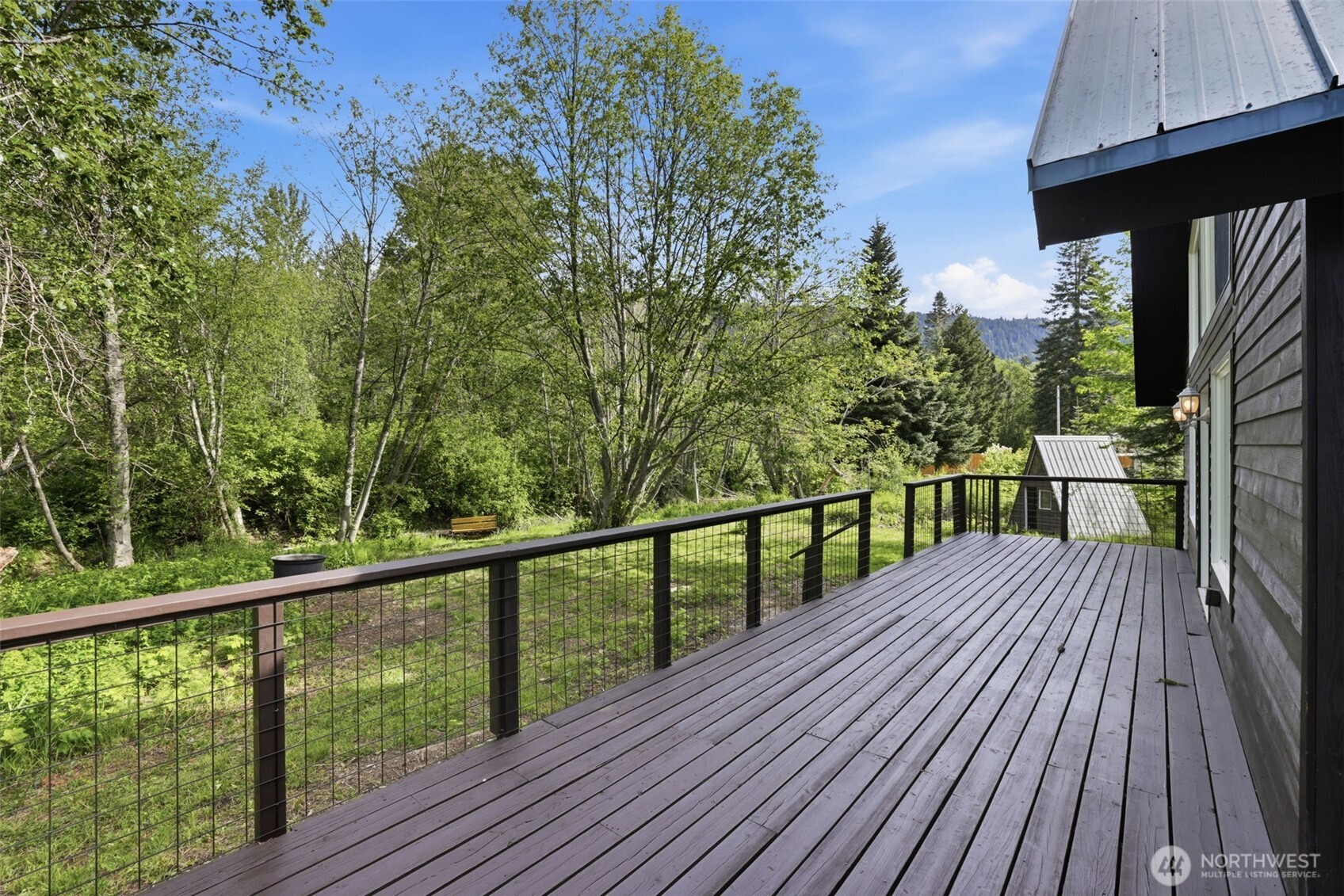 201 Pine Glen Drive Property Photo 12