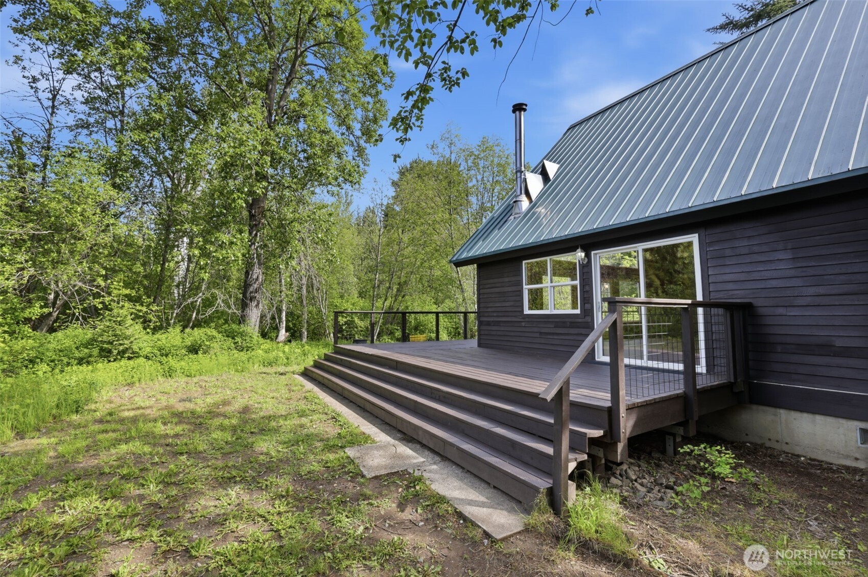 201 Pine Glen Drive Property Photo 13