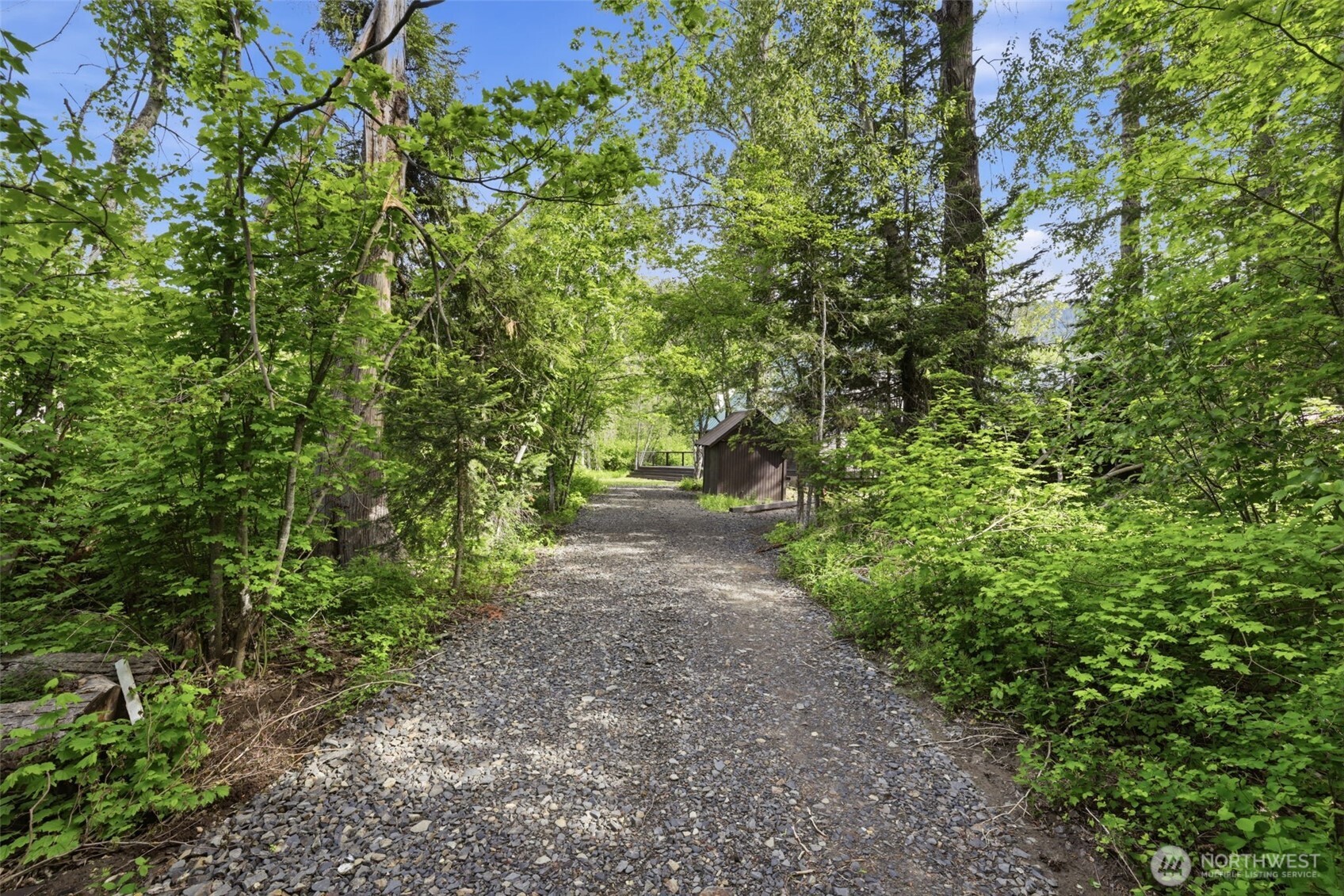 201 Pine Glen Drive Property Photo 20