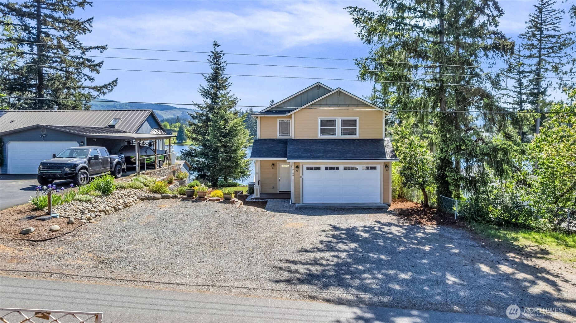 17127 Lakepoint Drive Property Photo 1