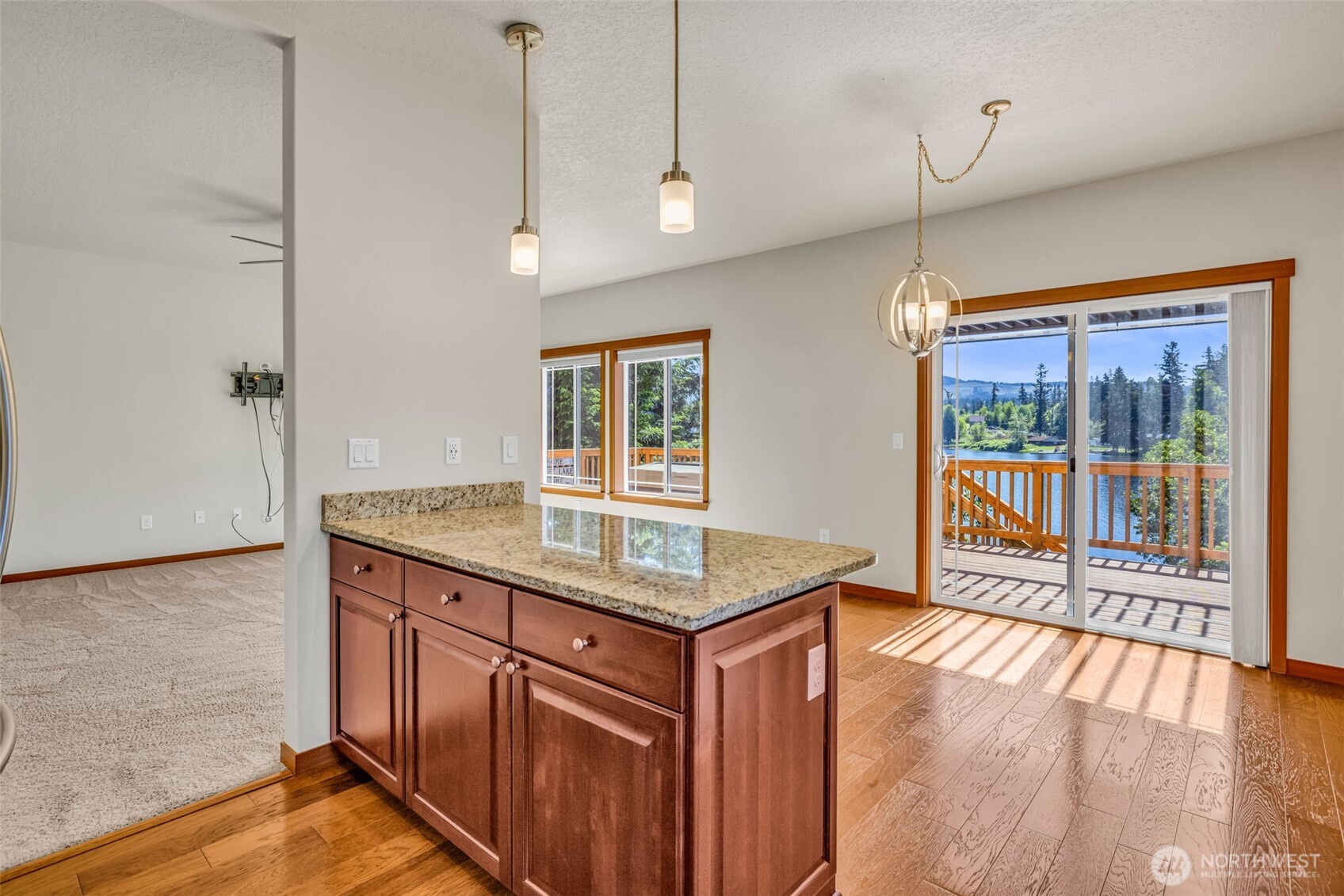 17127 Lakepoint Drive Property Photo 16