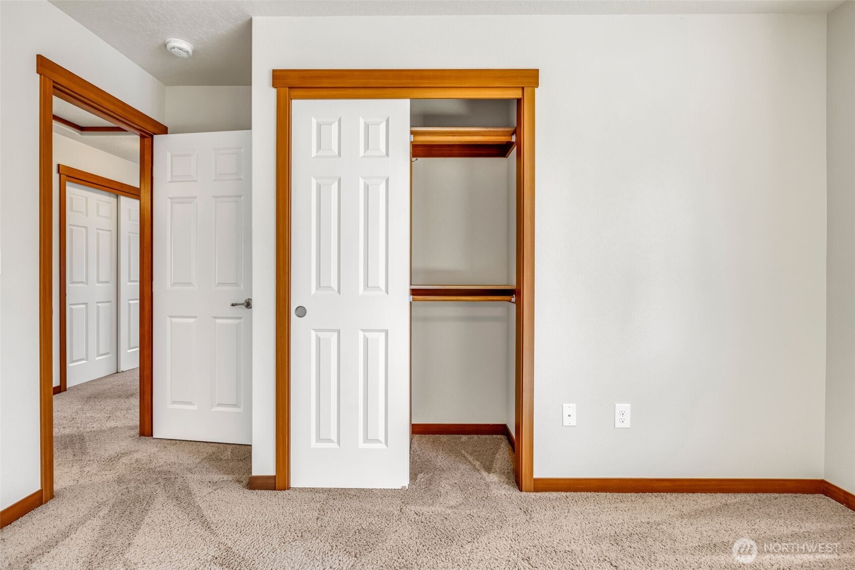 17127 Lakepoint Drive Property Photo 25