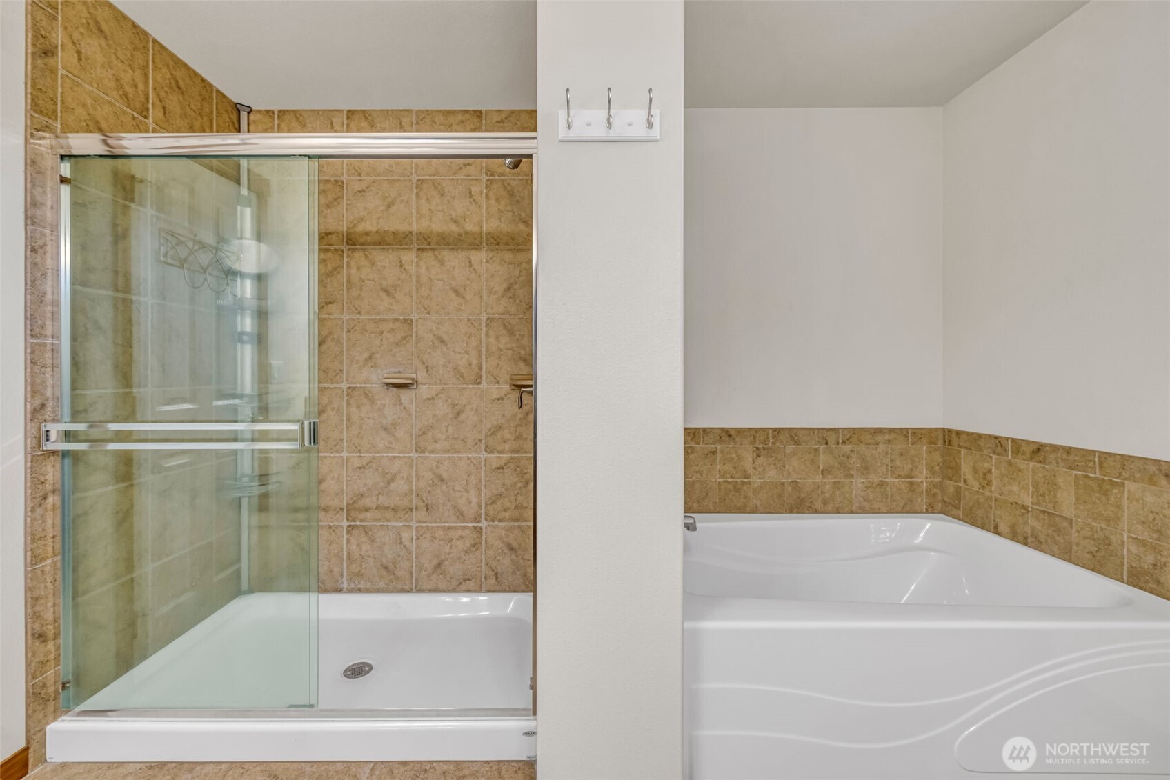 17127 Lakepoint Drive Property Photo 29