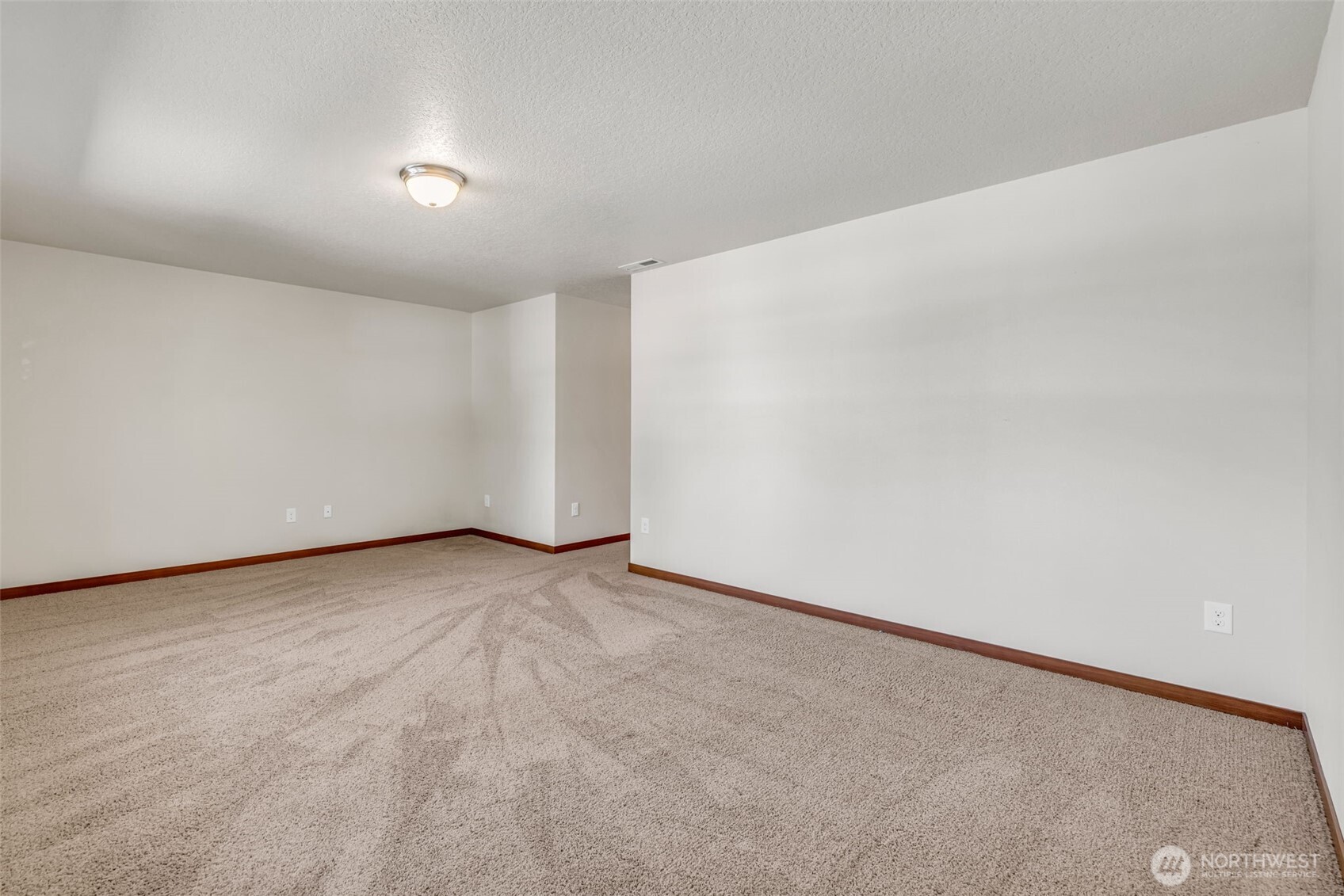 17127 Lakepoint Drive Property Photo 31