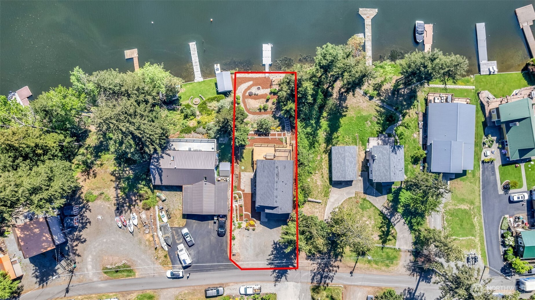 17127 Lakepoint Drive Property Photo 40