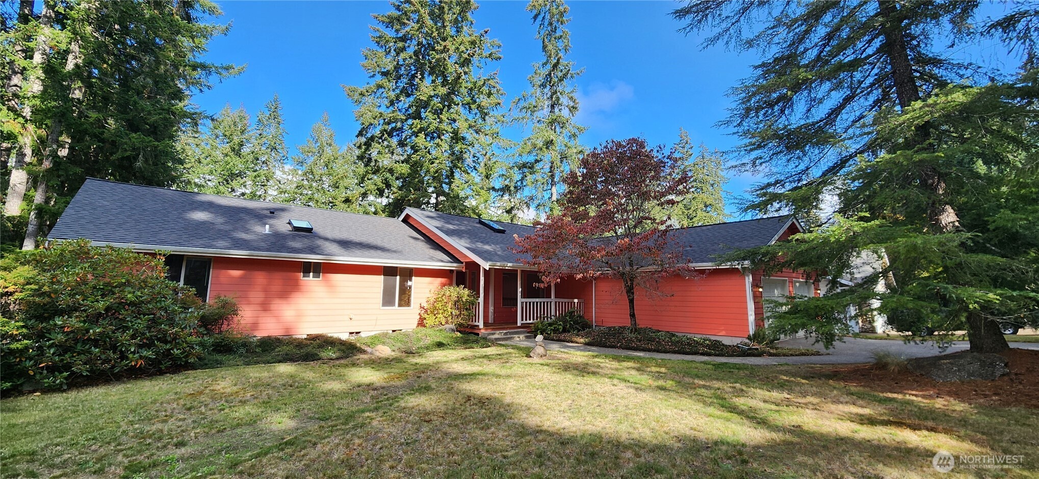 130 E Lakeland Way Property Photo 1