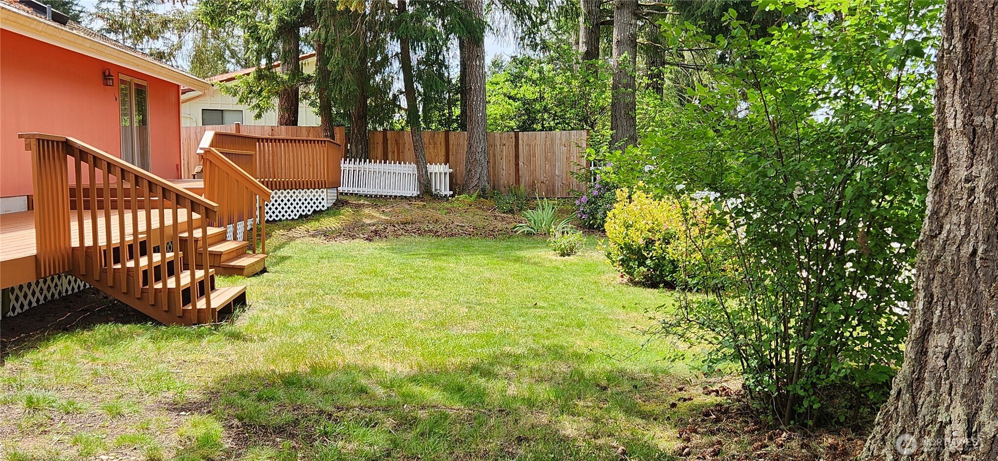 130 E Lakeland Way Property Photo 19