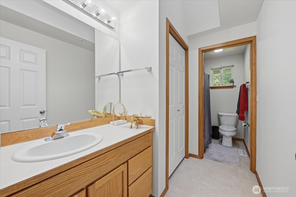 6534 Ne 198th Street Property Photo 15