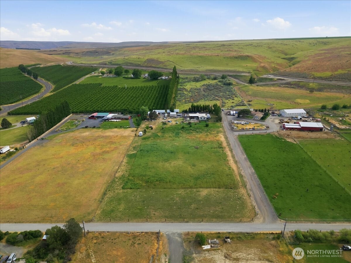 70301 S 2410 Prse Property Photo 26