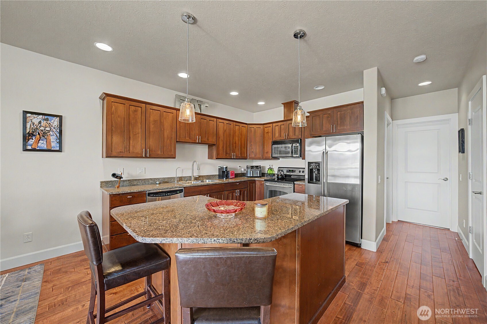 23518 Sunserra Loop A05 Property Photo 6