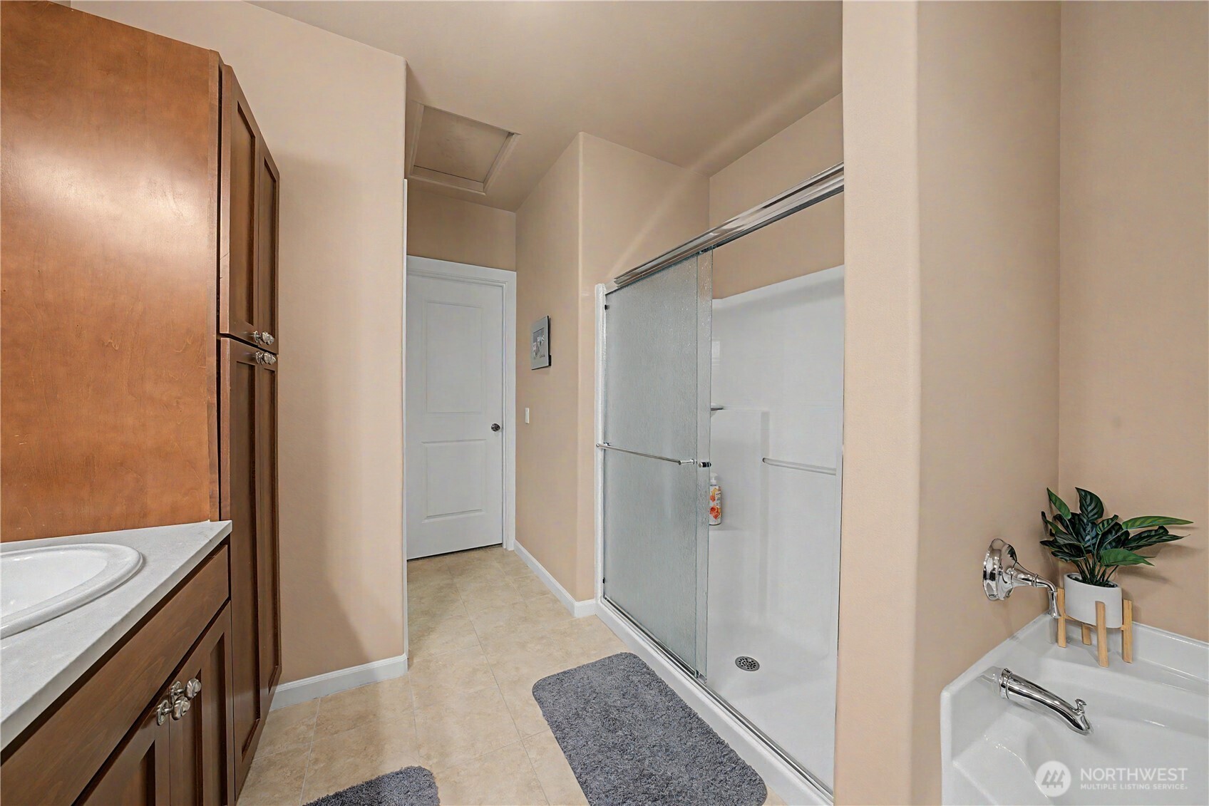 23518 Sunserra Loop A05 Property Photo 17