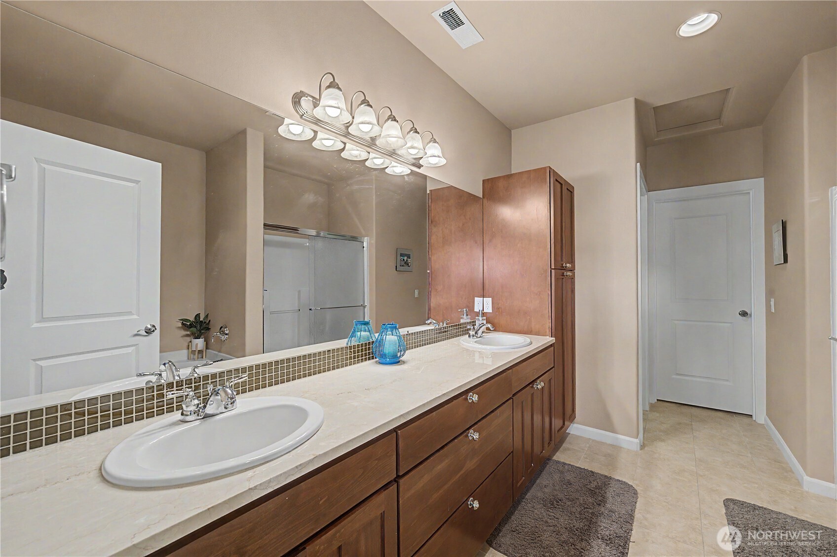 23518 Sunserra Loop A05 Property Photo 19