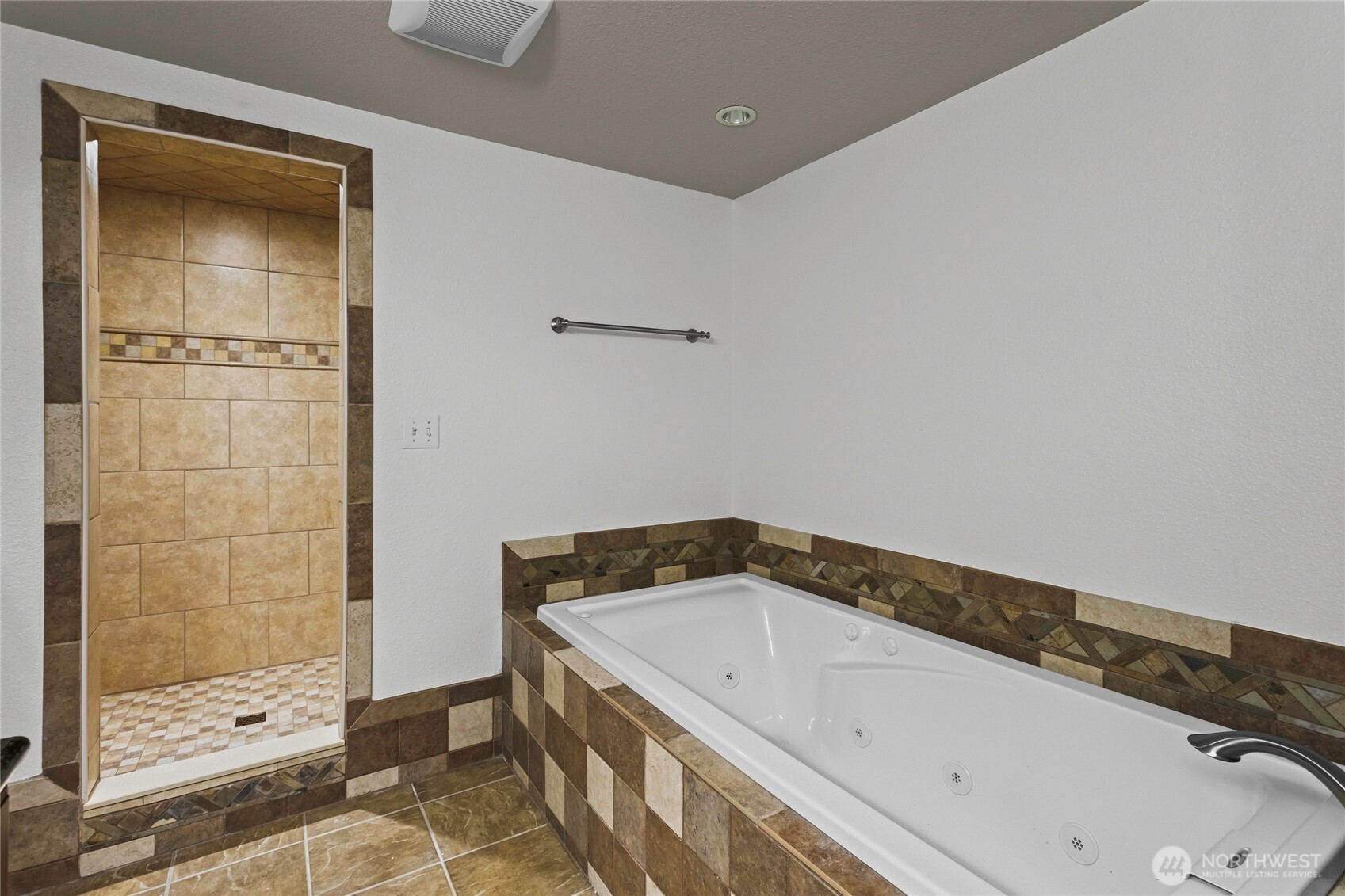 1 Beach Lane Property Photo 30
