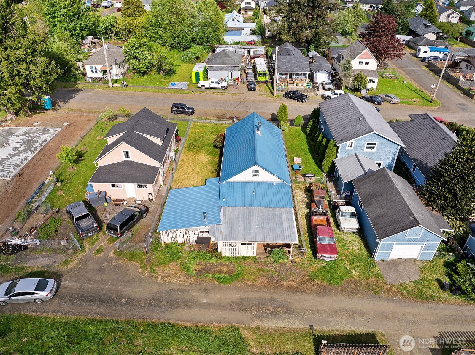 1218 Cedar Street Property Photo 5