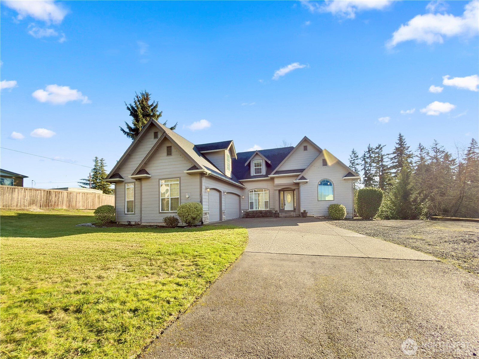 6712 94th Street Property Photo 1