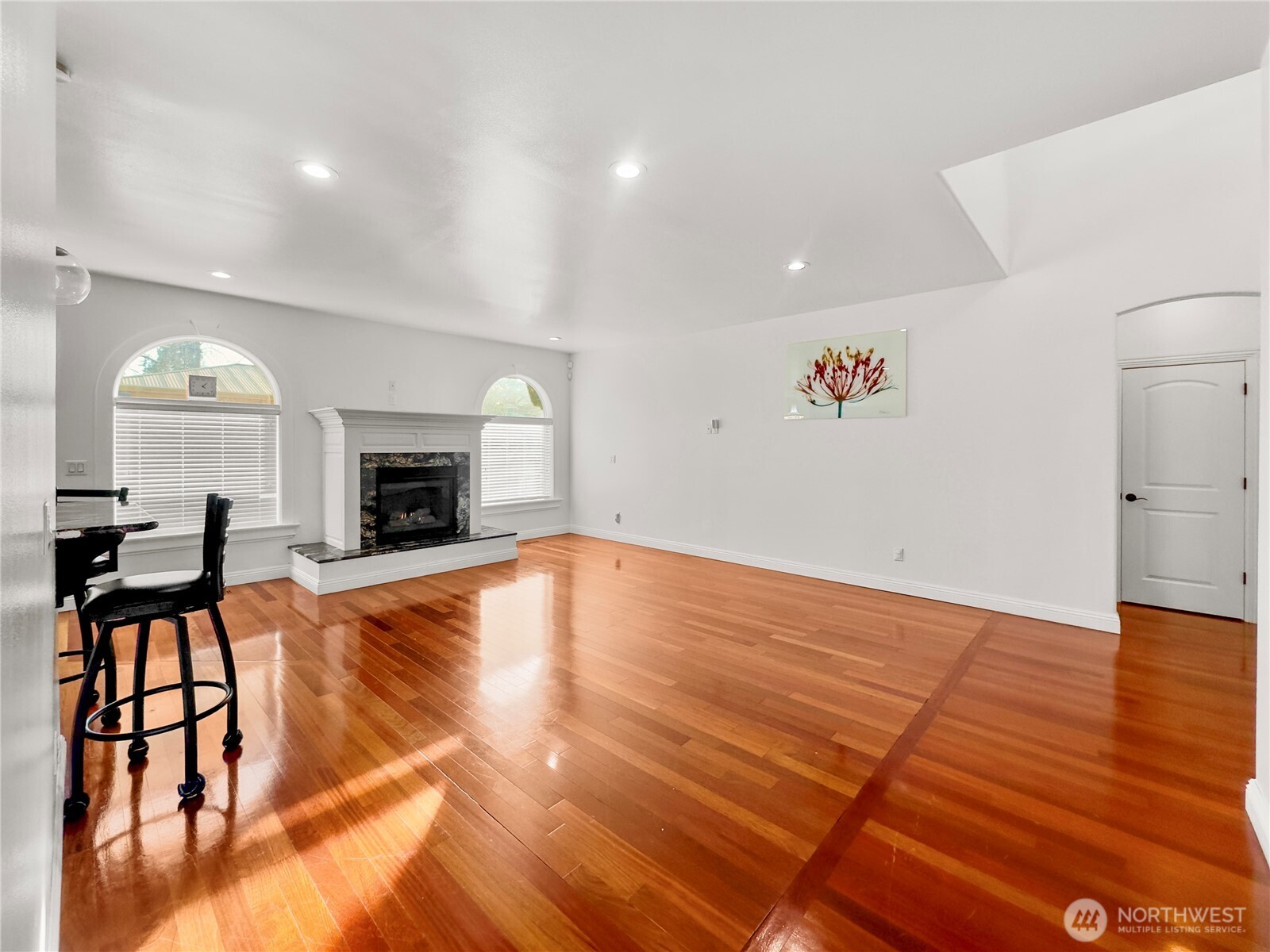 6712 94th Street Property Photo 4