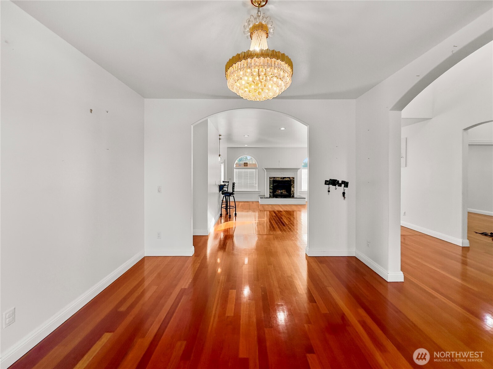 6712 94th Street Property Photo 5