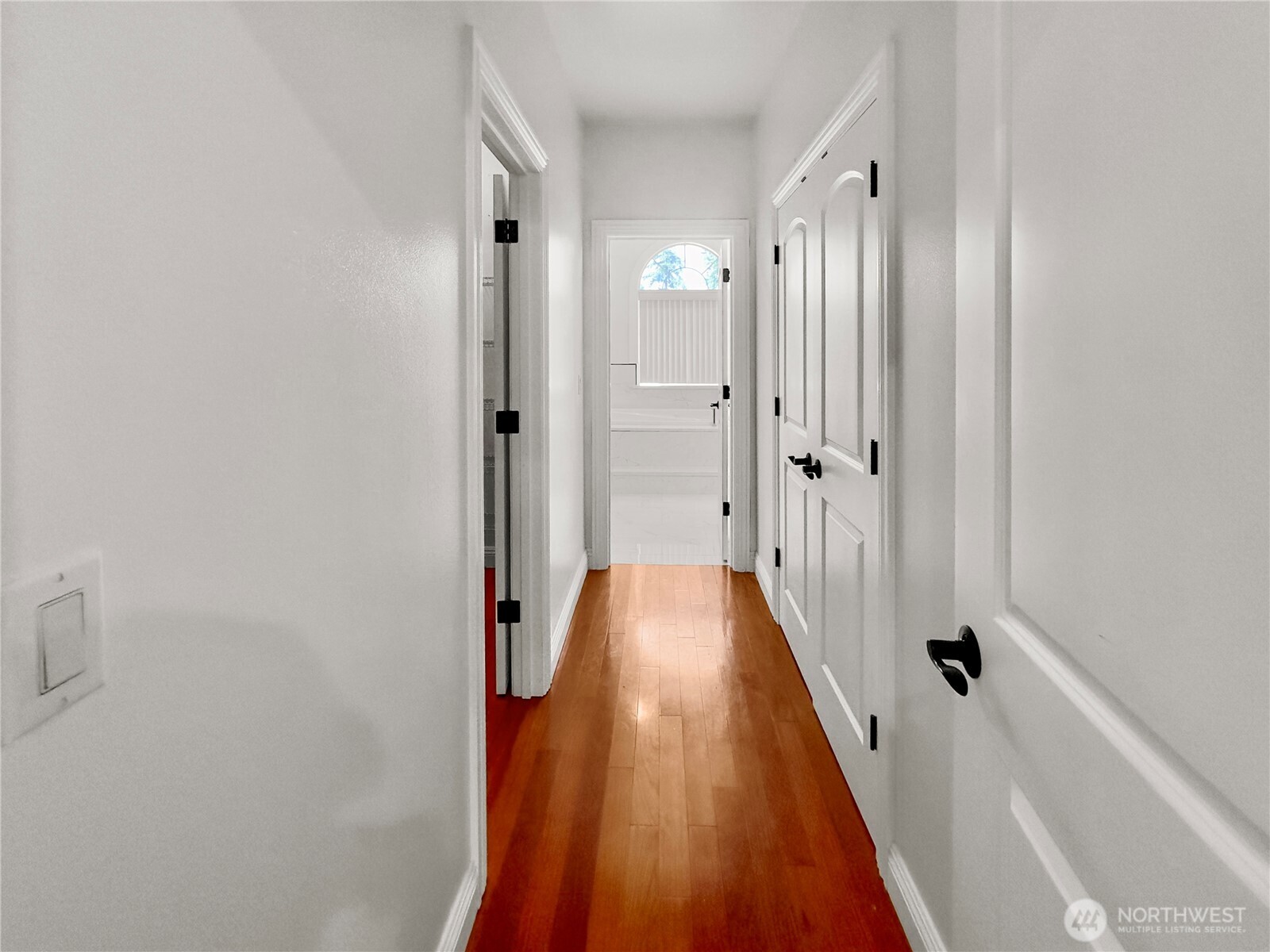6712 94th Street Property Photo 15