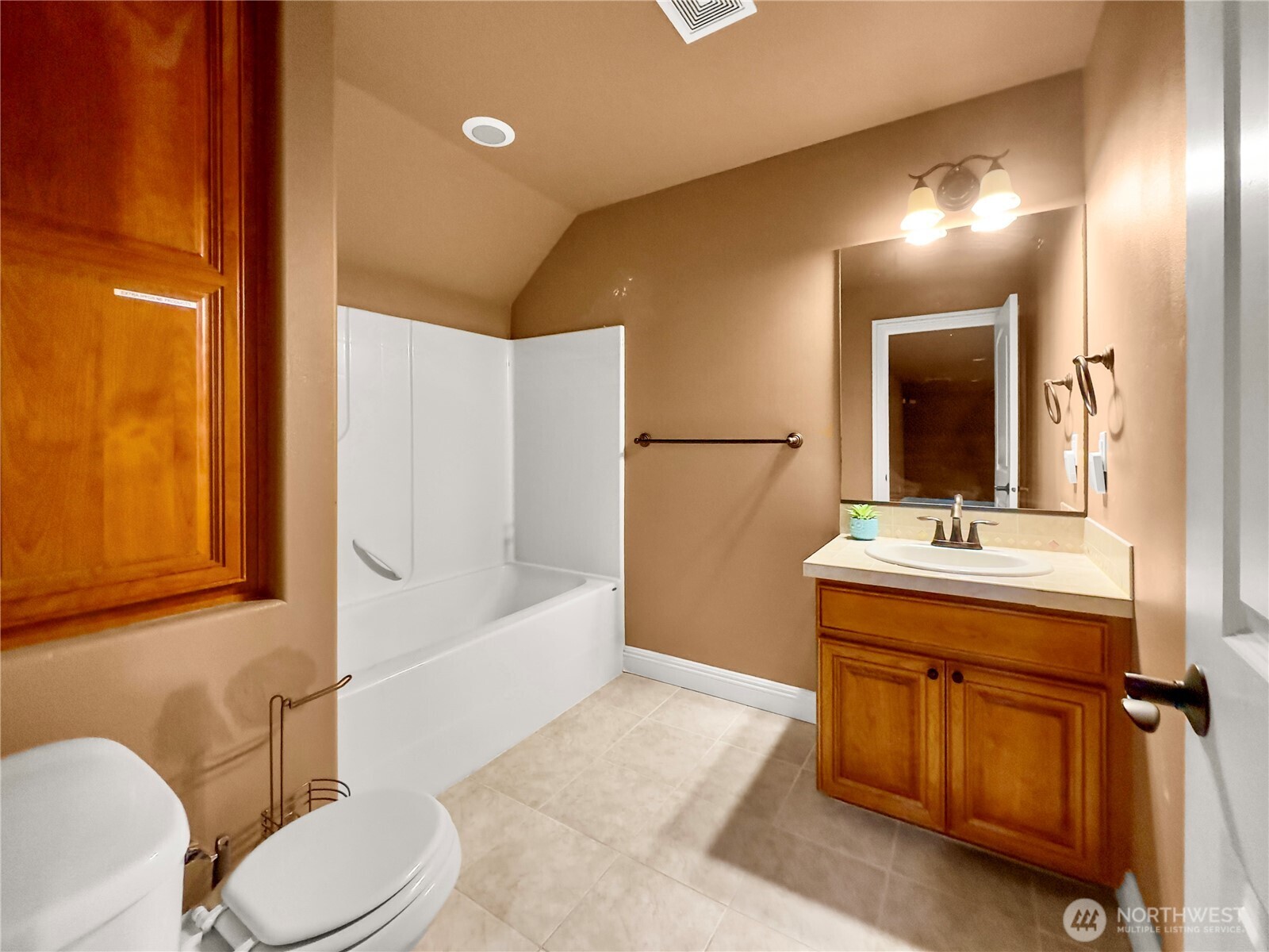 6712 94th Street Property Photo 33