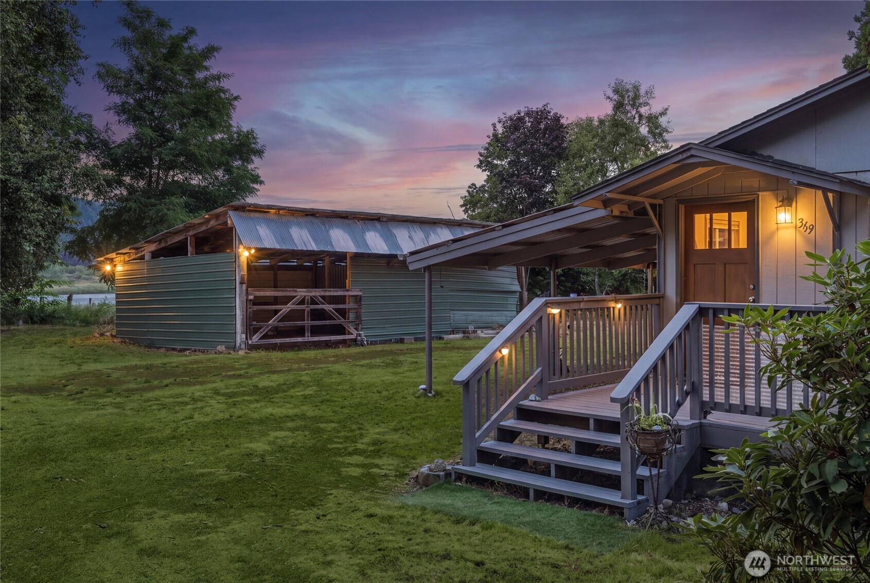 369 E Birnie Slough Road Property Photo 4