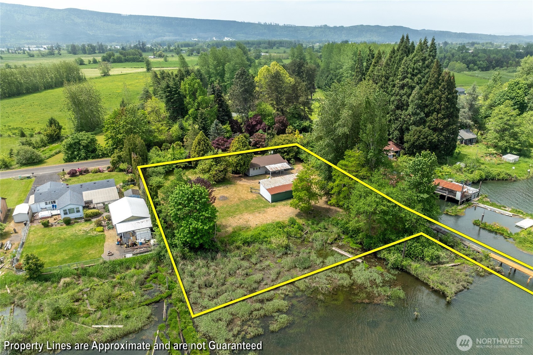 369 E Birnie Slough Road Property Photo 24
