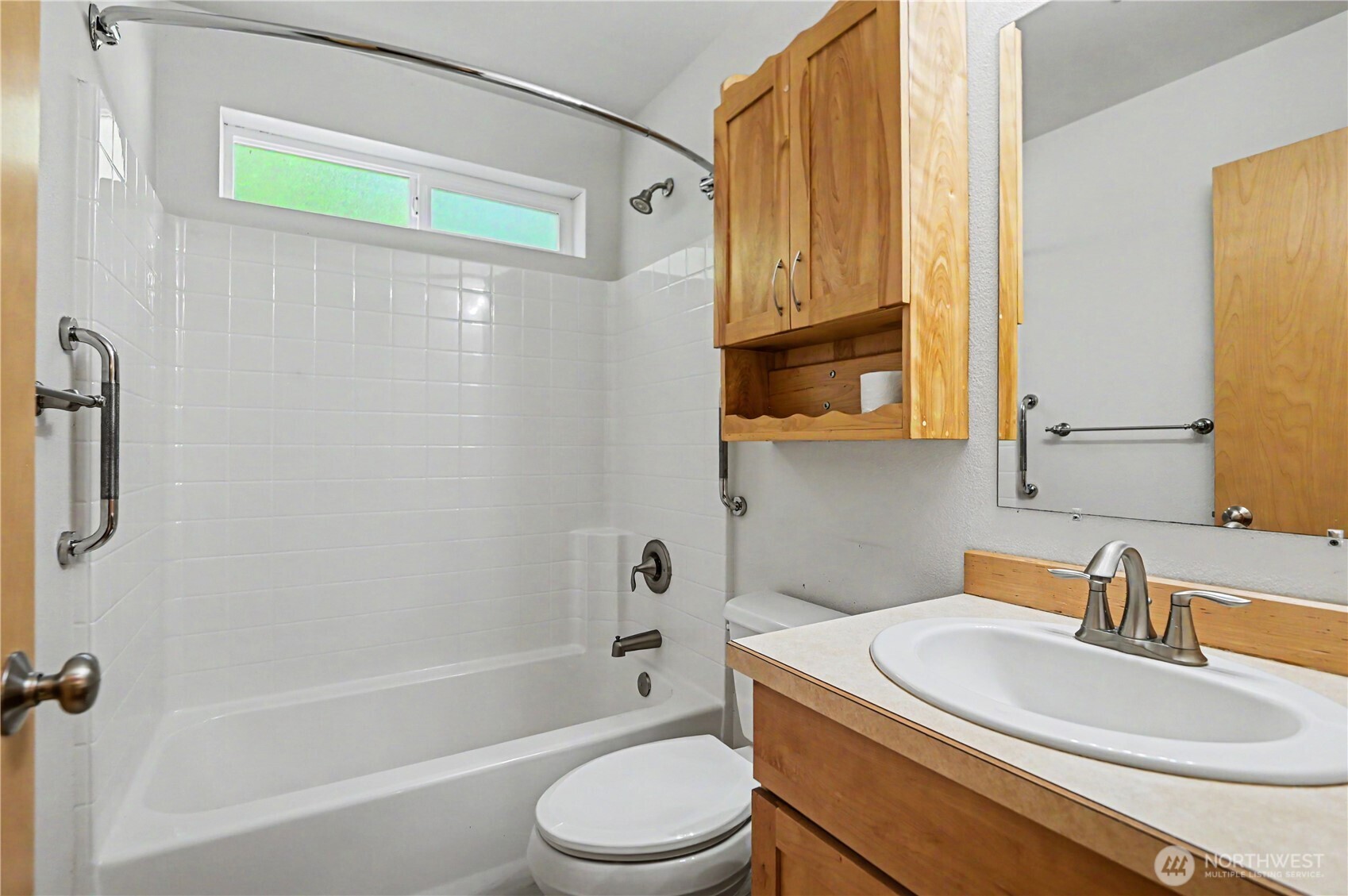 150 E Shadow Lane Property Photo 19