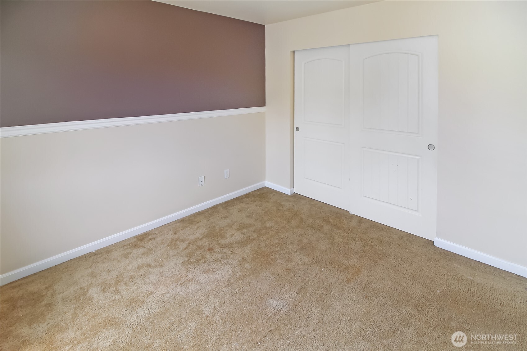9815 198th Street Property Photo 19