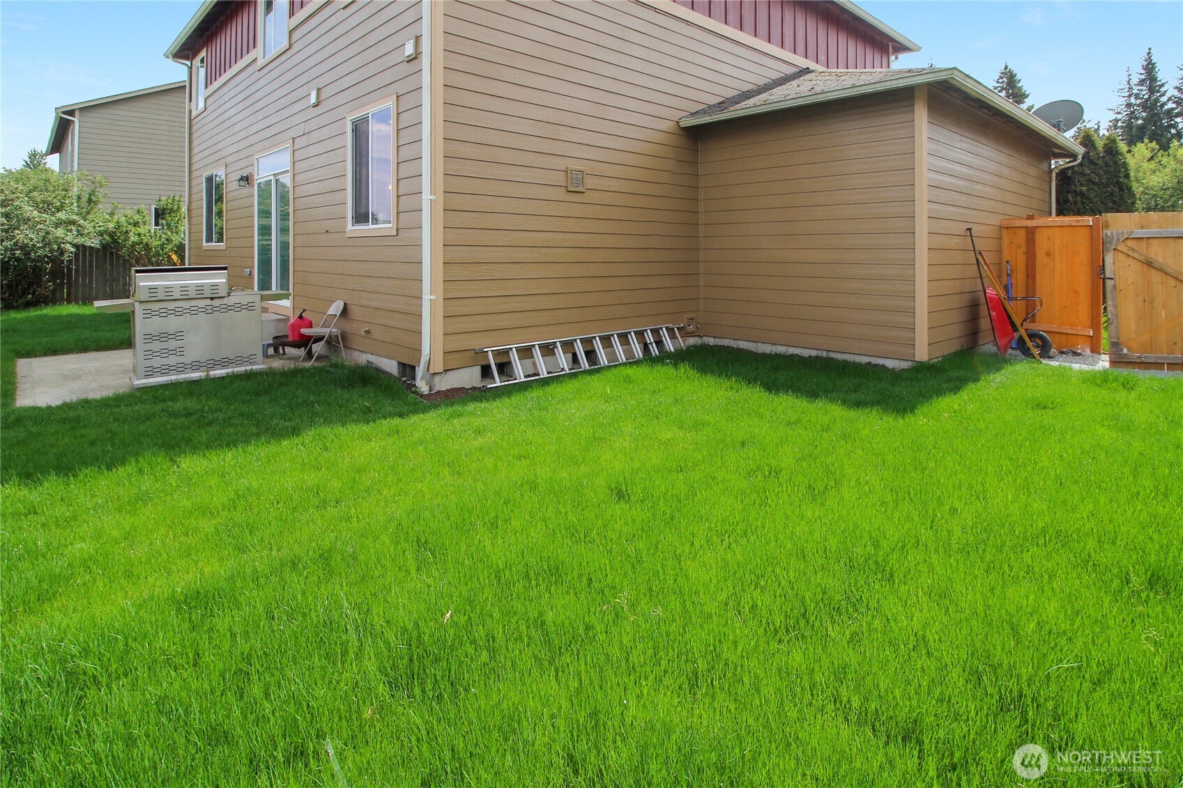 9815 198th Street Property Photo 26