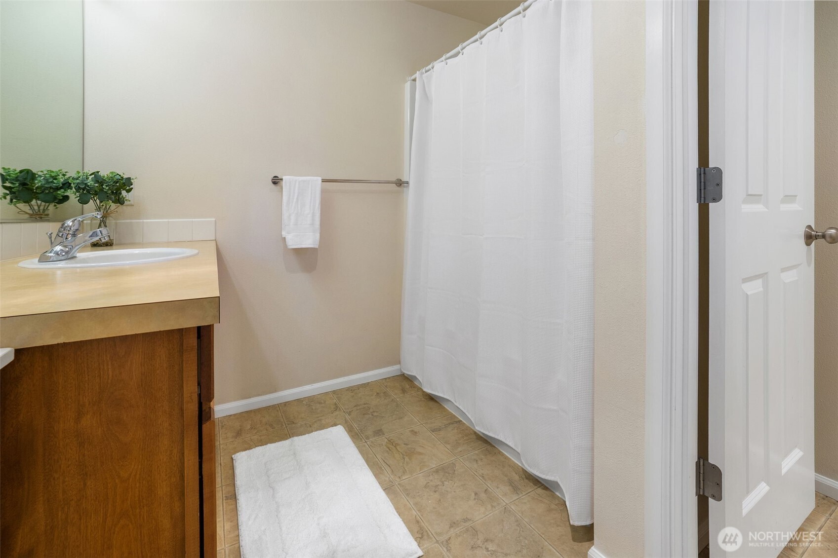 6012 Pennsylvania Street Property Photo 13