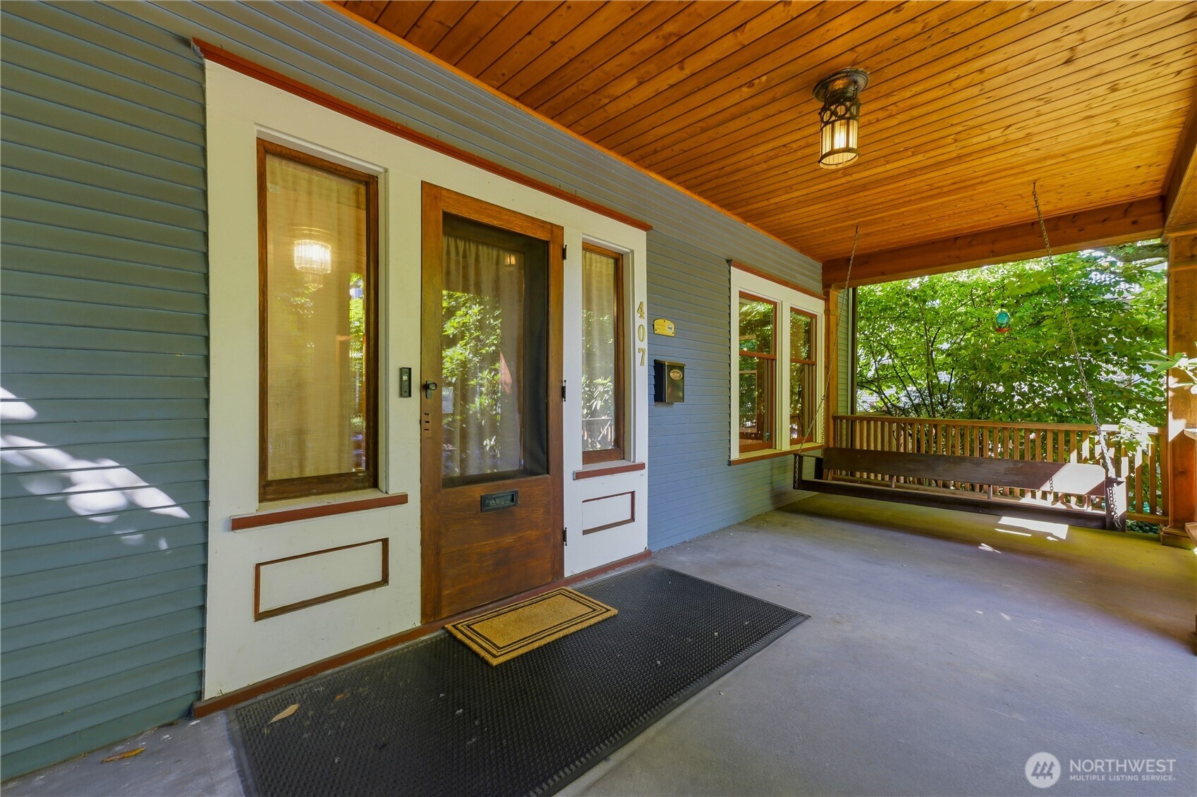 407 N J Street Property Photo 3