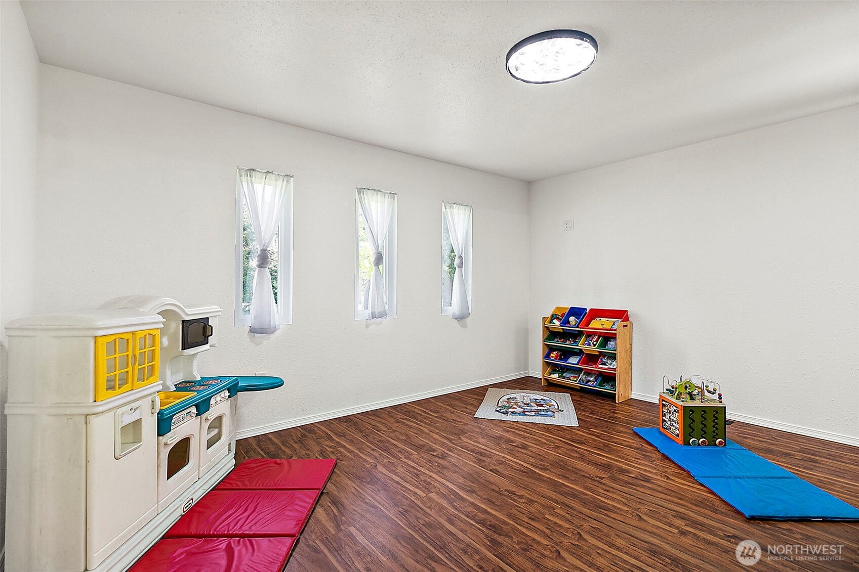 32818 174th Place Property Photo 10