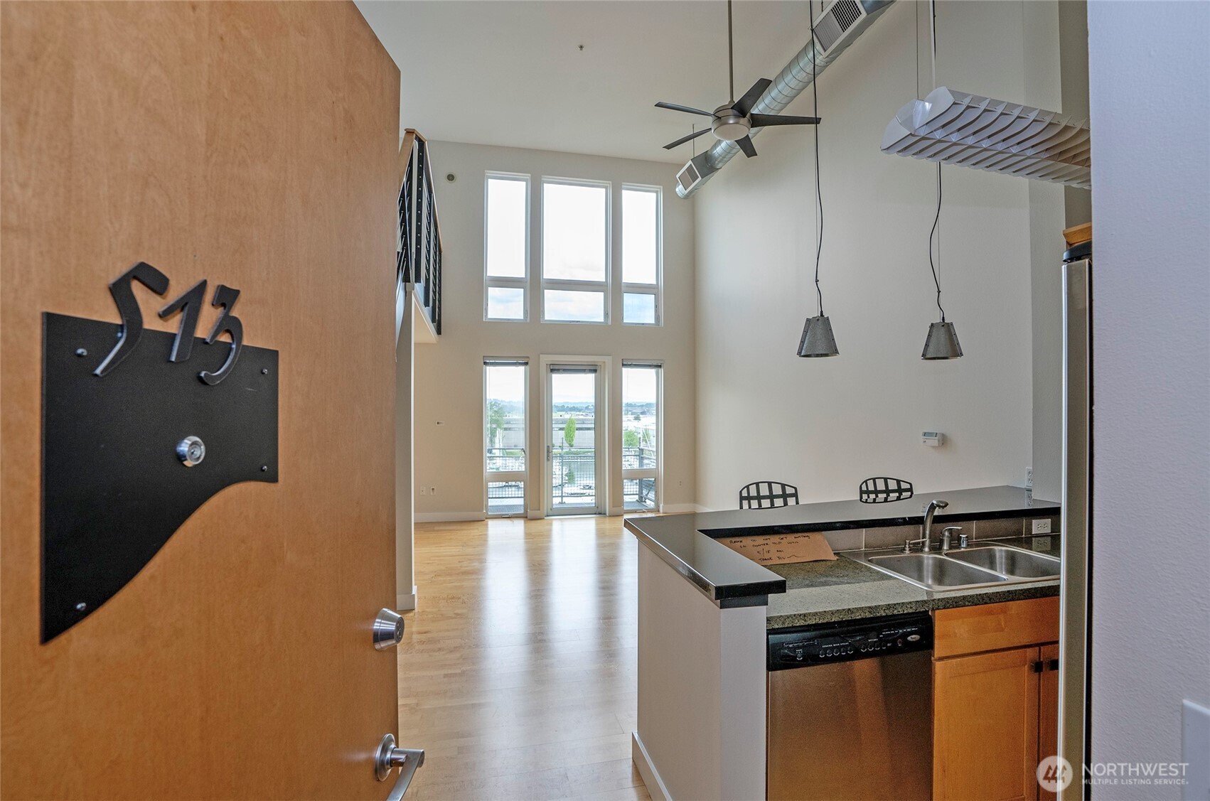1705 Dock Street 513 Property Photo 6