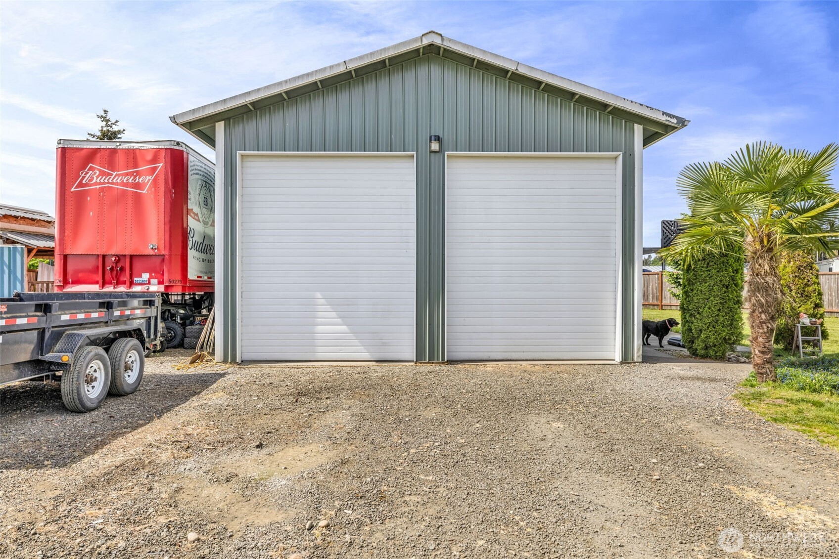 10313 School Land Road Property Photo 3