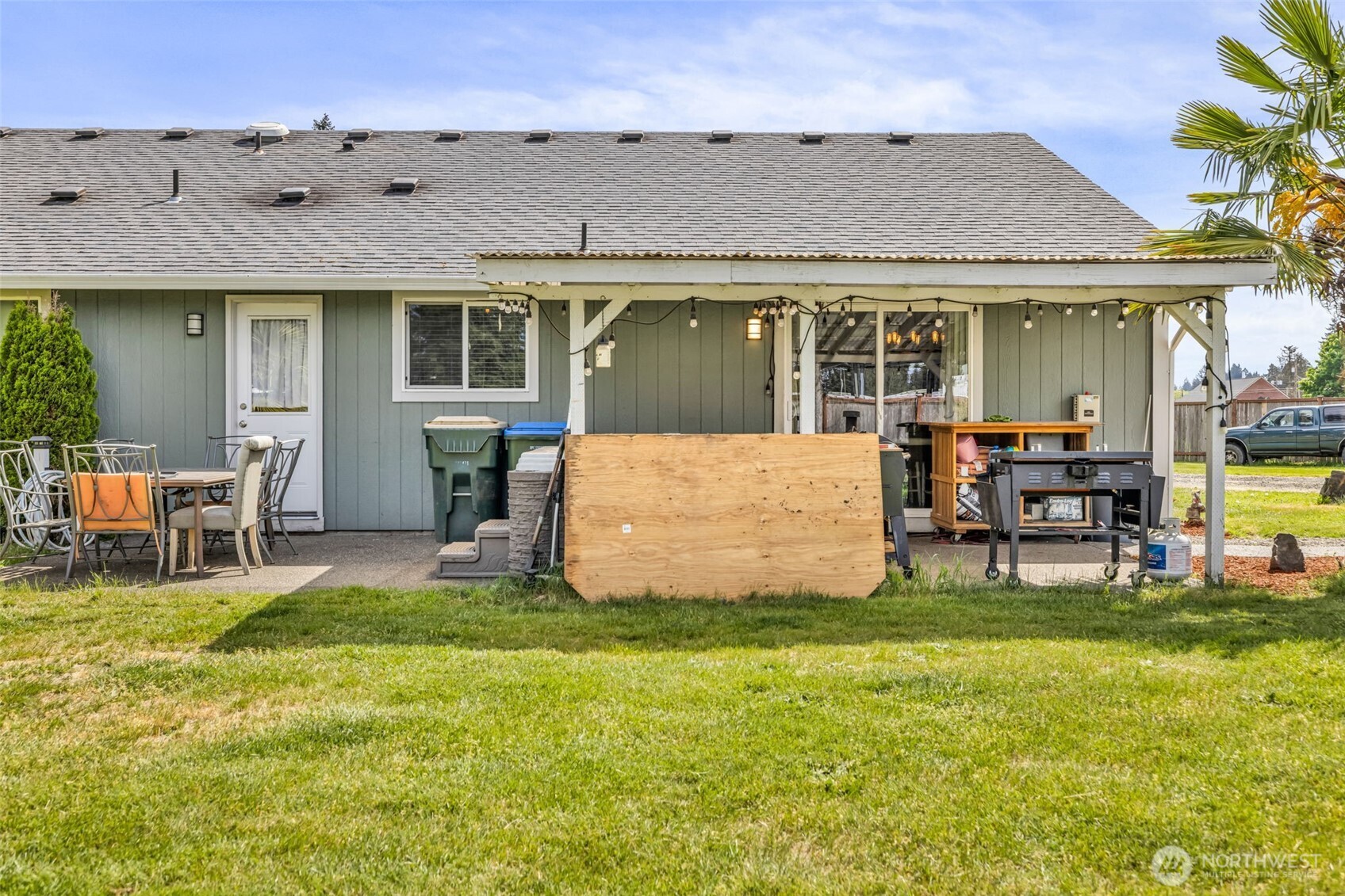 10313 School Land Road Property Photo 9