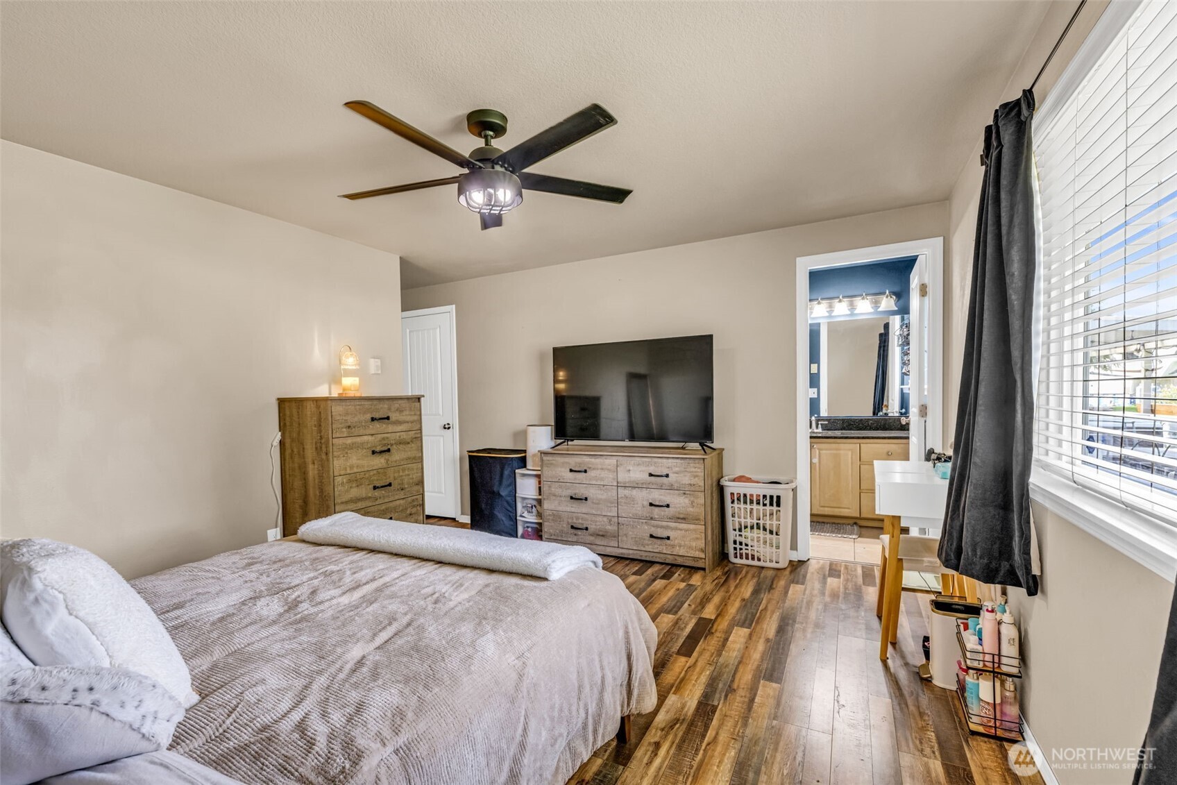 10313 School Land Road Property Photo 23