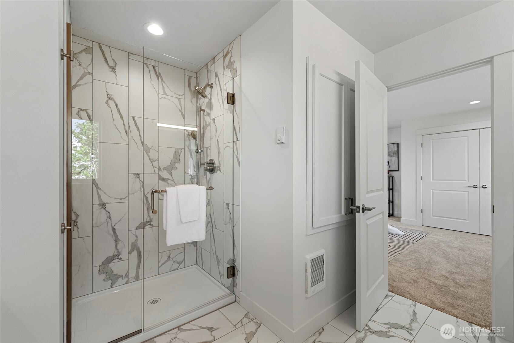 4982 Highland Drive Property Photo 24