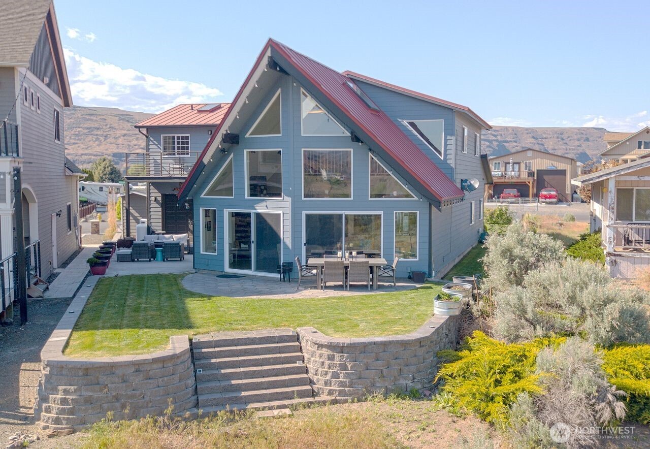25053 Sw Wanapum Street Property Photo 4