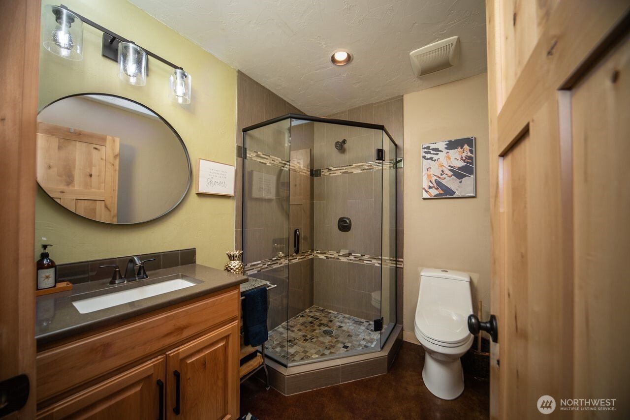 25053 Sw Wanapum Street Property Photo 23