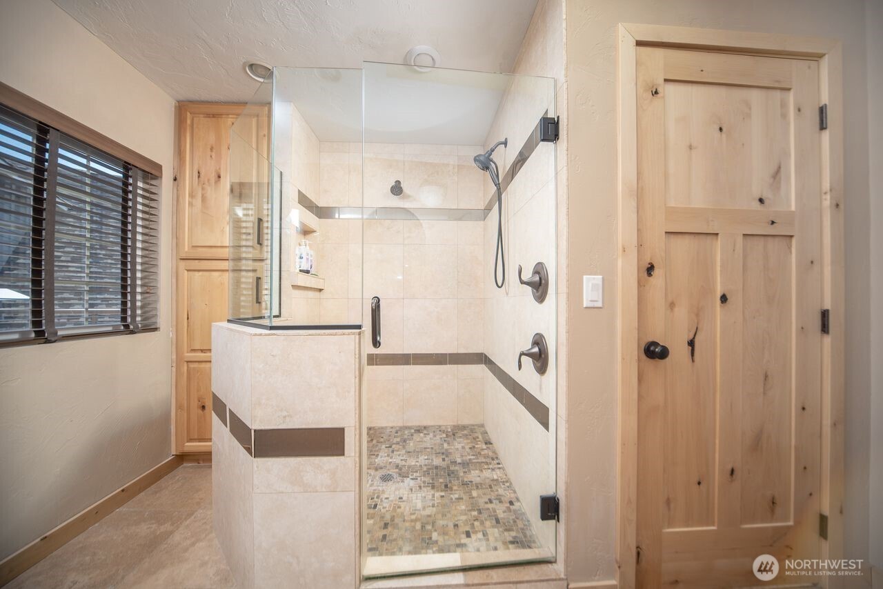 25053 Sw Wanapum Street Property Photo 34