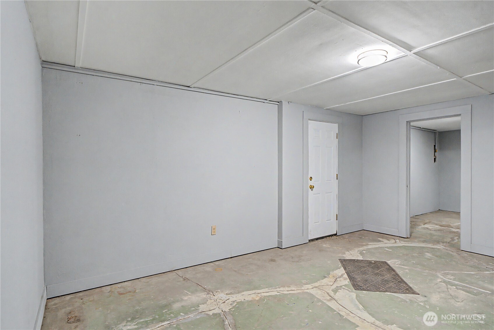 330 E Main Avenue Property Photo 26