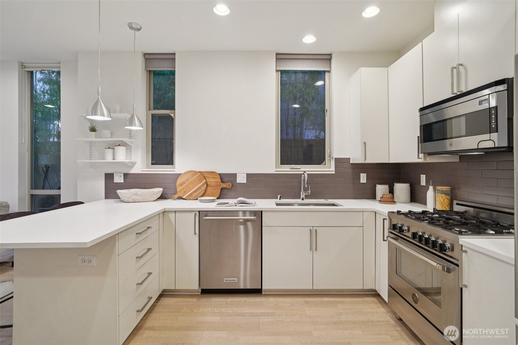 3817 B California Avenue Property Photo 11