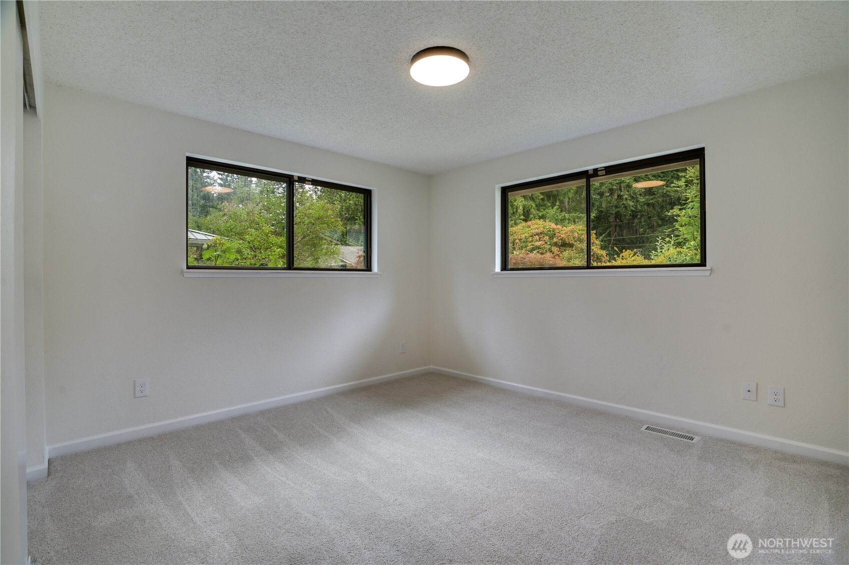 4270 Fir Drive Property Photo 14