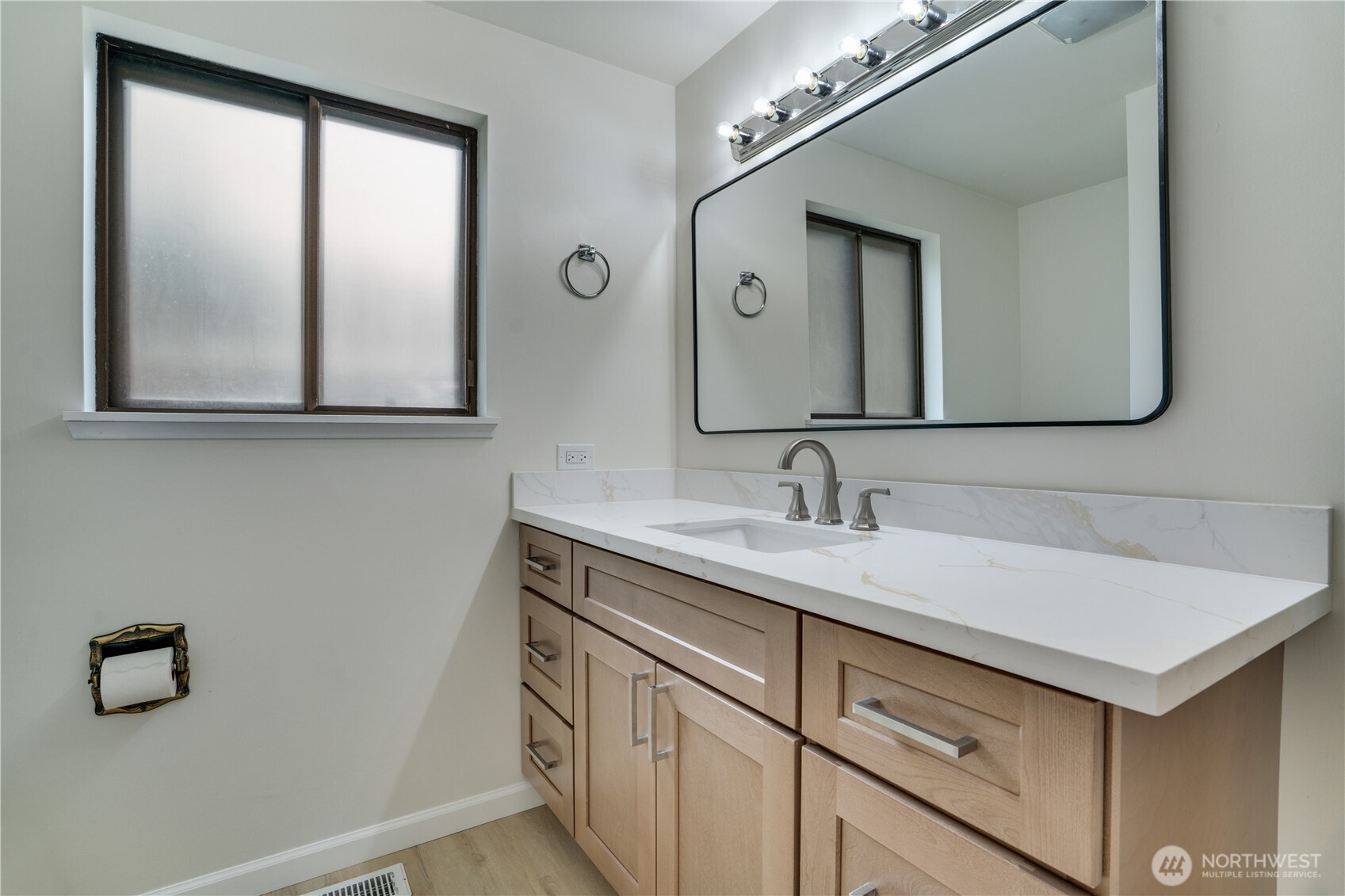 4270 Fir Drive Property Photo 15