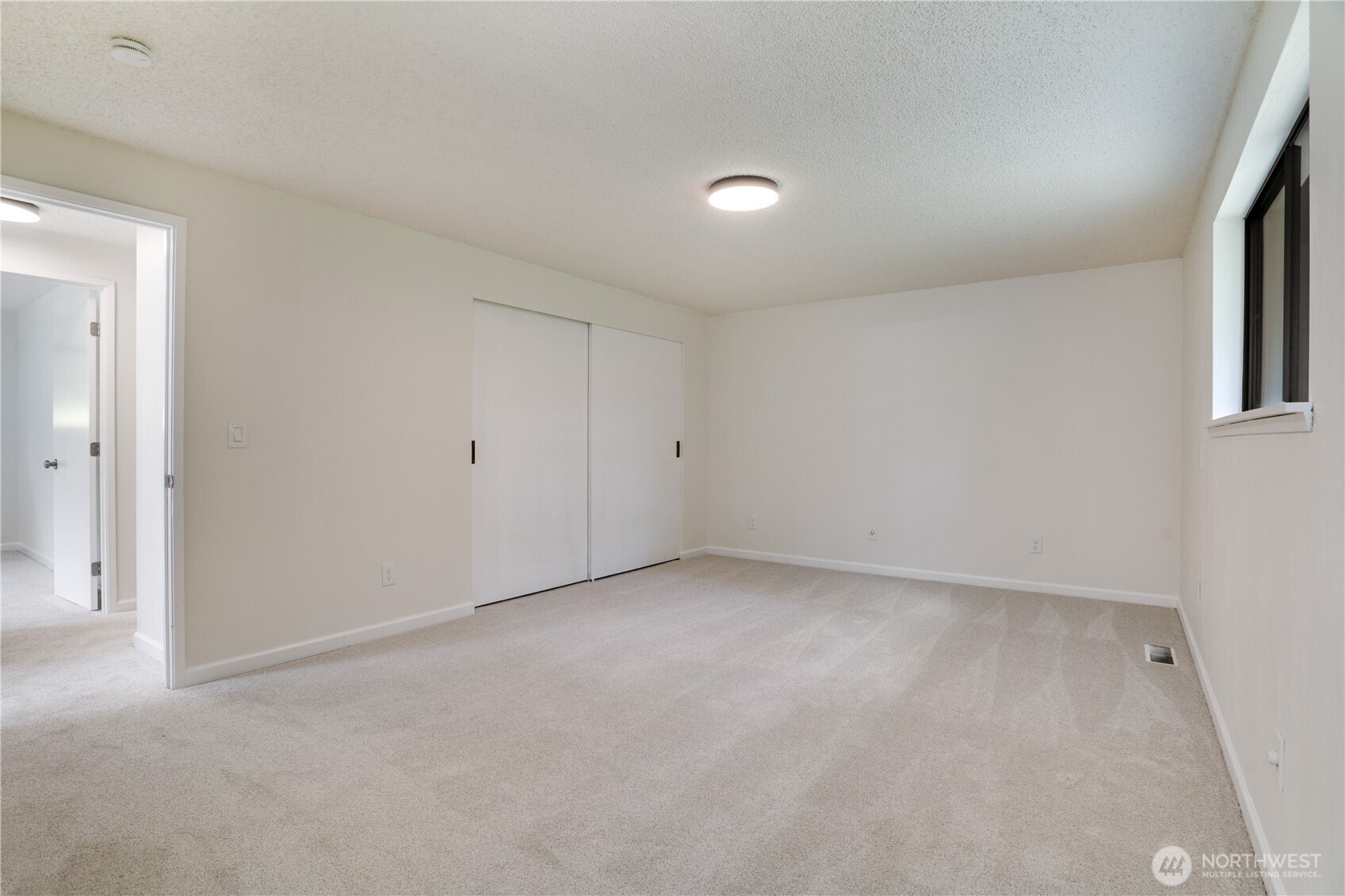 4270 Fir Drive Property Photo 17