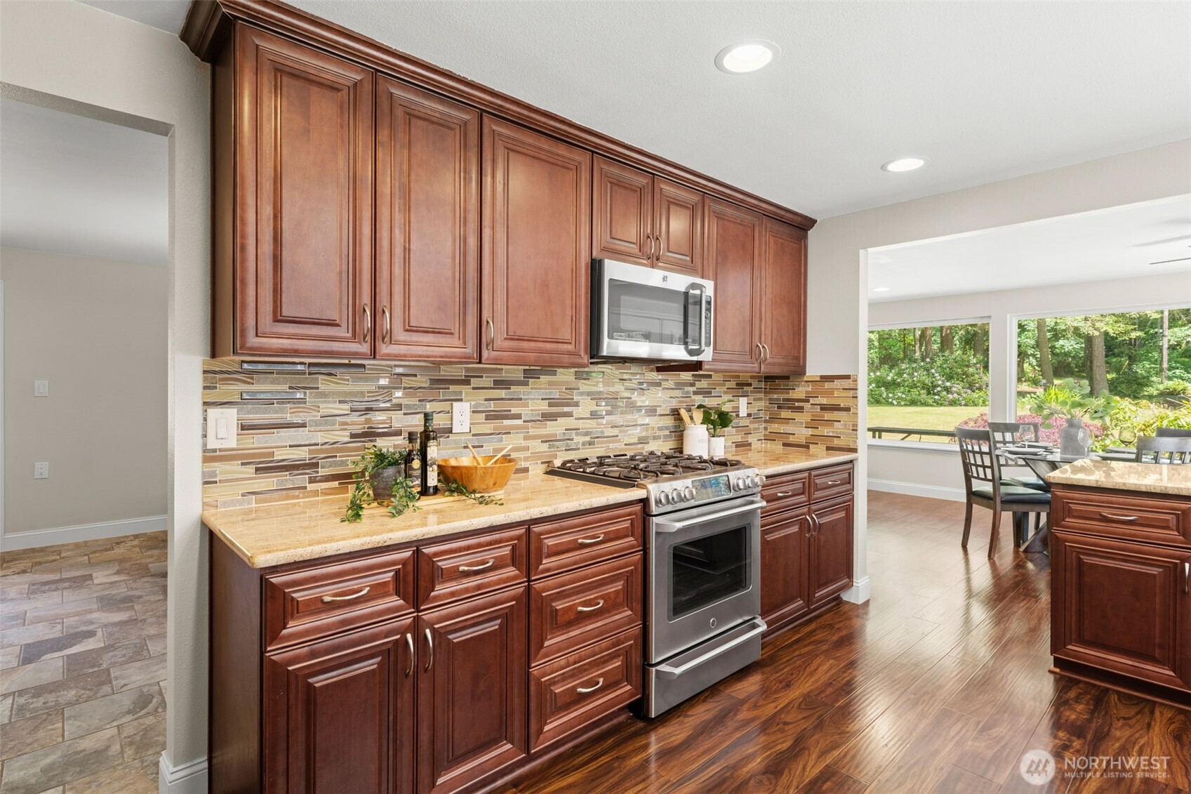 15408 14th Avenue Property Photo 9
