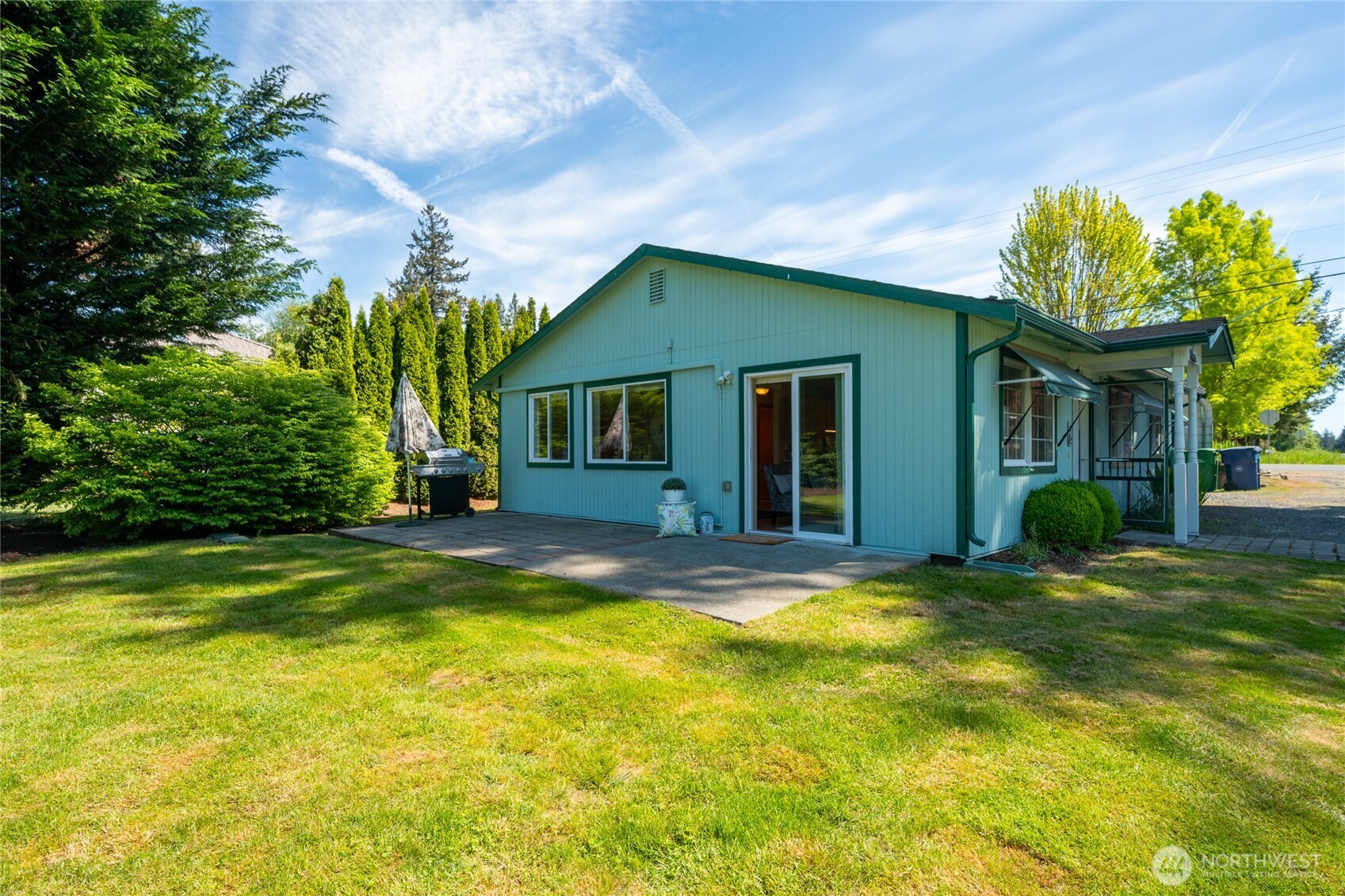 1529 150th Place Property Photo 4